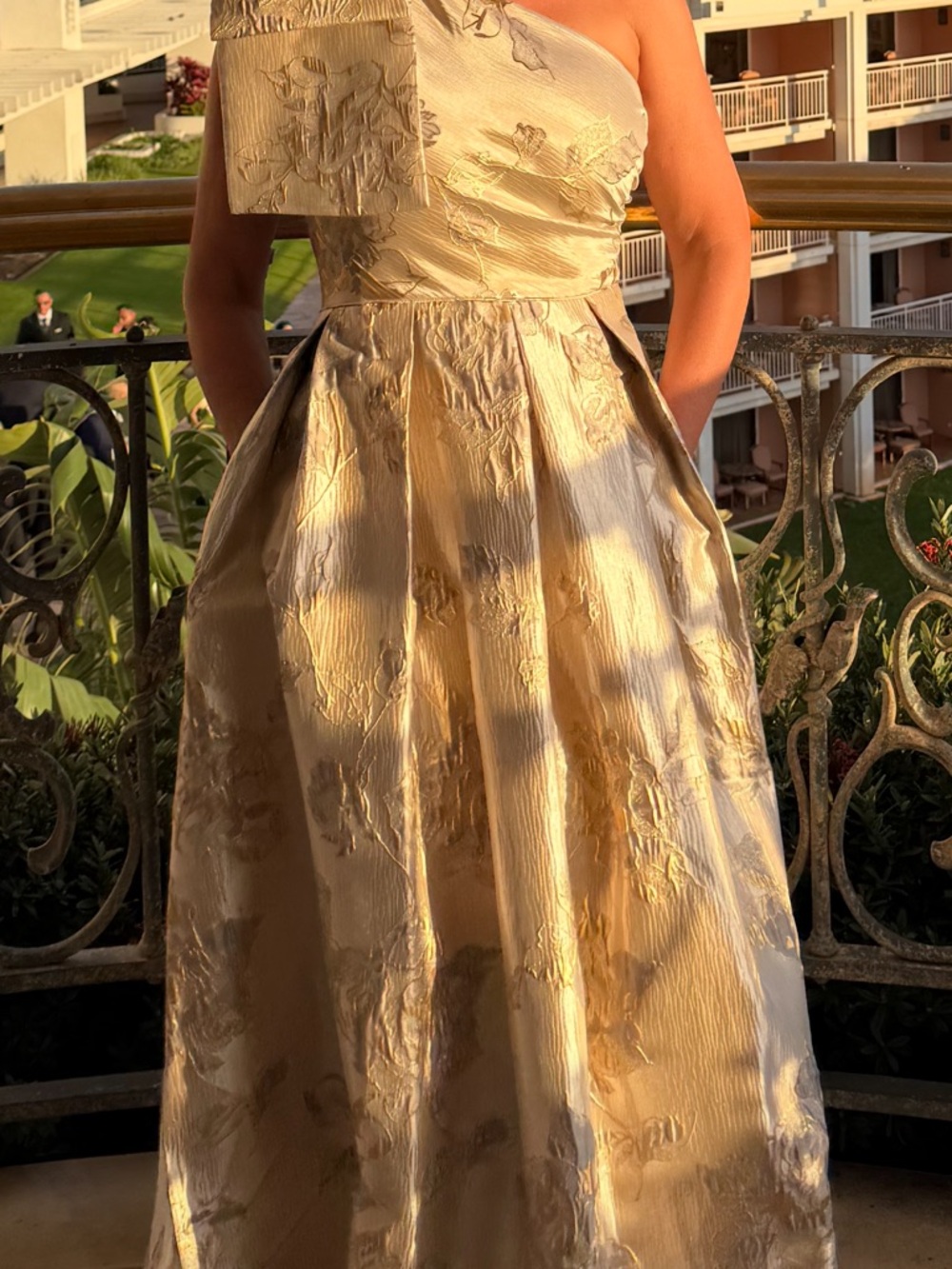 Dkny One-Shoulder Gold Floral Jacquard Evening Dress